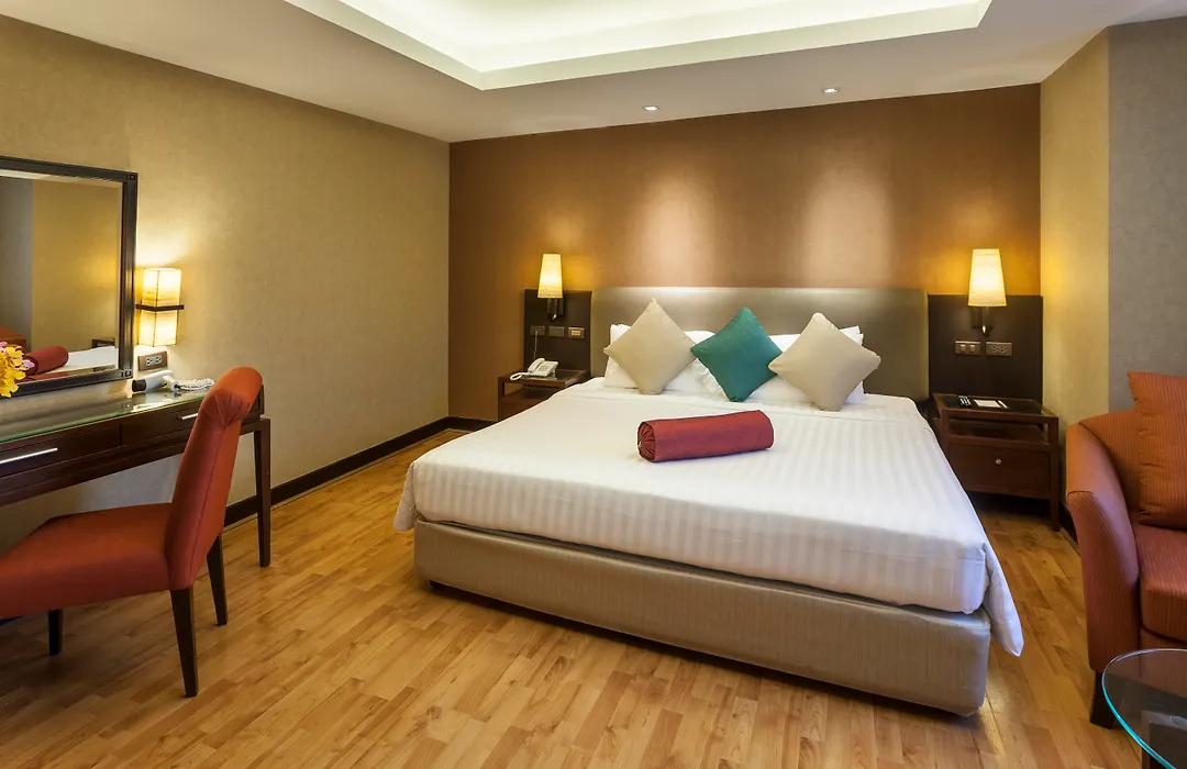 Rembrandt Hotel Bangkok-1